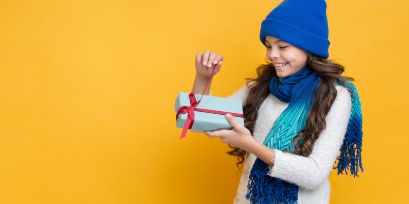 Gifts for Teens: Stop Buying Gift Cards! Get These 7 Trend-Right Items